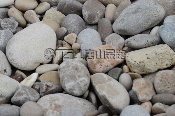 机制砂原料——河卵石